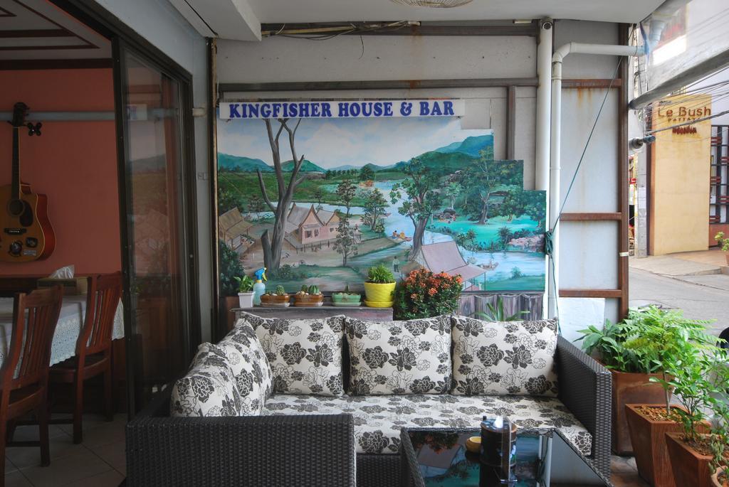 Kingfisher House & Bar Pattaya Exterior photo