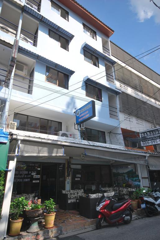 Kingfisher House & Bar Pattaya Exterior photo